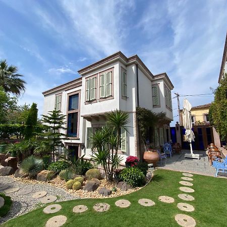 Nisi Hotel (Adults Only) ไอวาลิค ภายนอก รูปภาพ