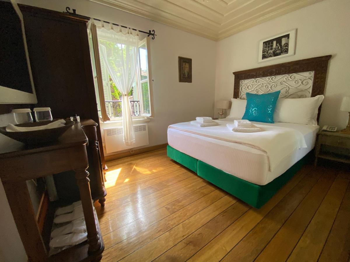 Nisi Hotel (Adults Only) ไอวาลิค ภายนอก รูปภาพ